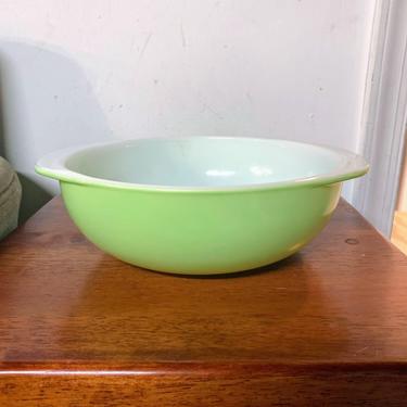 Vintage Pyrex Lime Green Round Casserole 024 