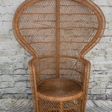 SHIPPING NOT FREE! Vintage Clam Shell Style Peacock Chair/ Wicker Peacock Chair (2) 