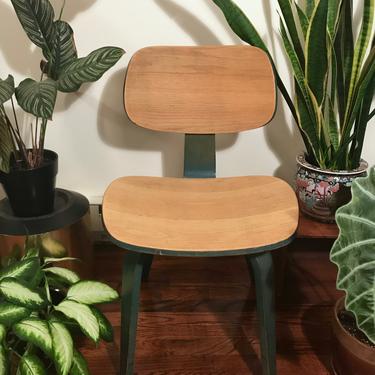 Vintage Thonet chair