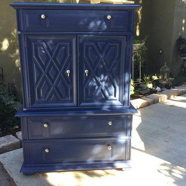 SOLD Vintage Thomasville Highboy Dresser by CalVintageDesigns