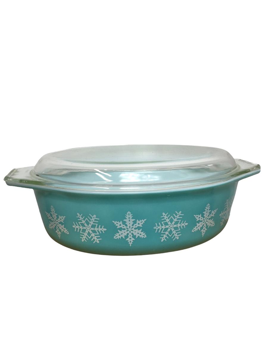 Pyrex Snowflake Turquoise 12 Divded Casserole/Vegetable Dish