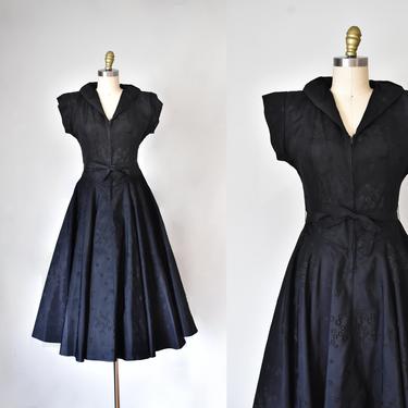 Mai 1940s taffeta velvet dress, black dress, rockabilly, 1950s dress, novelty print 