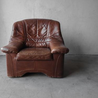 Oversized Post Modern Brazilian Leather Lounge Chair 