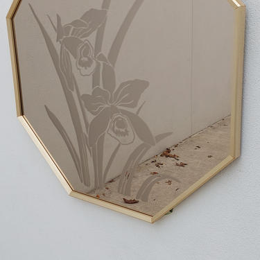 Glam Etched Flower Hexagon Mirror