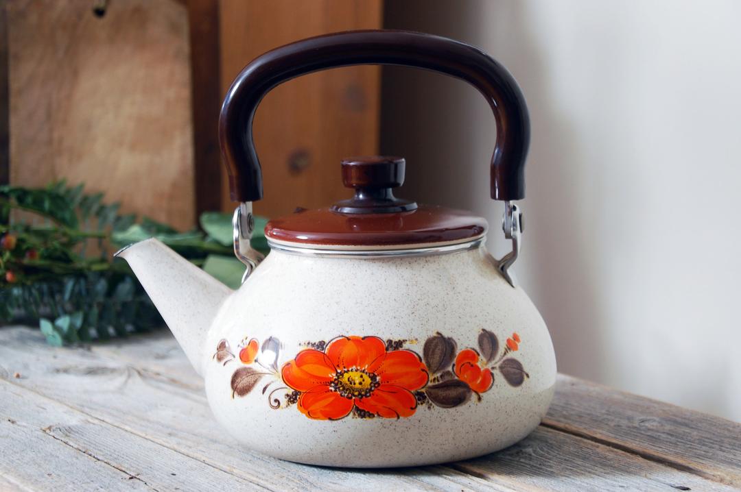 Enameled Teakettle, stove top kettle,Retro Decor Enameled