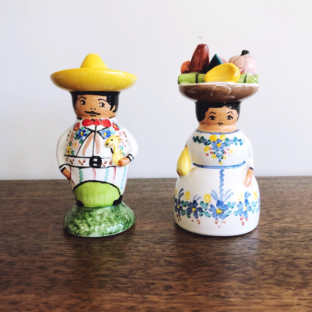 日本人気超絶の Vintage The | Shakers Pepper and Salt Ceramic Mexican 工芸品