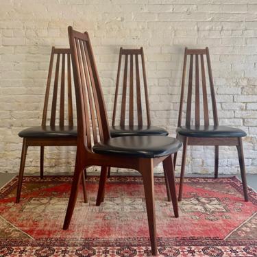 Mid Century MODERN Walnut Spindle Back DINING CHAIRS, Set of 4 