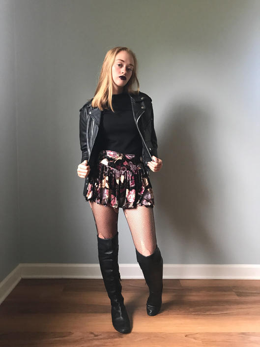 90s grunge outlet skirt