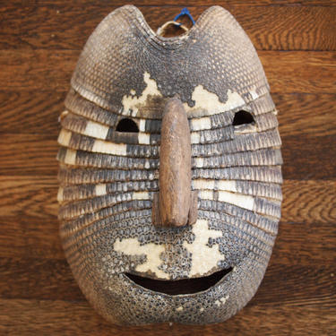 Vintage MEXICAN ARMADILLO Shell MASK, Hand-Carved Wood Nose, Modern folk art outsider brut ethnographic tribal primitive african sculpture 