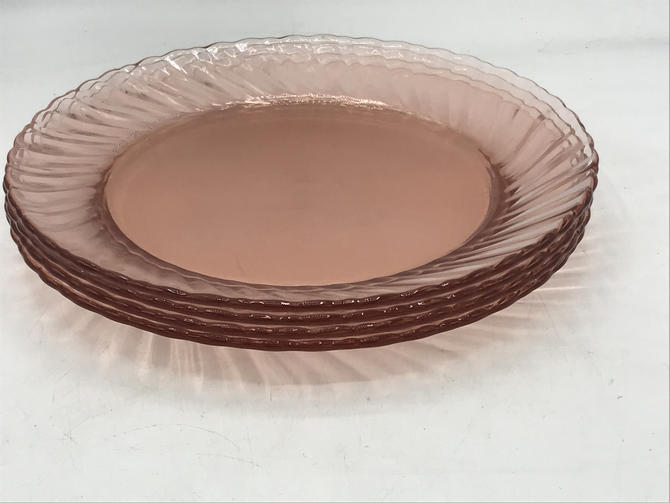 Vintage 4 Pc Luncheon Set Pink Rosaline Arcoroc France Glass 4 Luncheon 9 Quot Plates By Joanntiques From Joanntiques Of San Diego Ca Attic