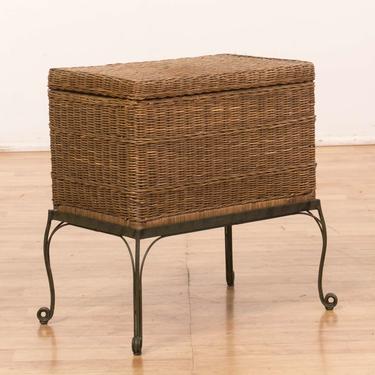 Wicker Blanket Storage Chest Trunk W/ Metal Stand 