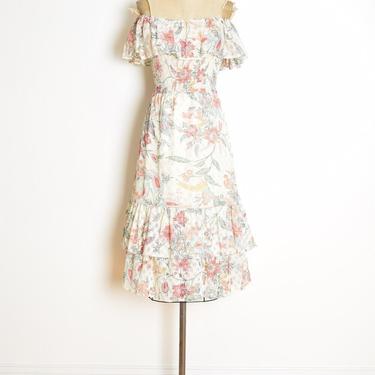 vintage 70s dress cream floral print lace crochet off shoulder hippie boho XS S tiered ruffle sun dress 