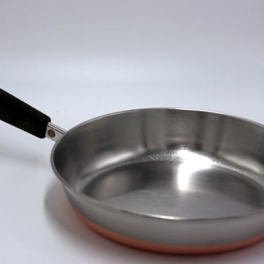 vintage revere ware 9&quot; frying pan or skillet/1989/clinton illinois/copper clad bottom 