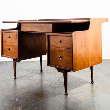 Vintage 1970s Mainline by Hooker Mid Century Walnut Double Pedestal Floating Desk 