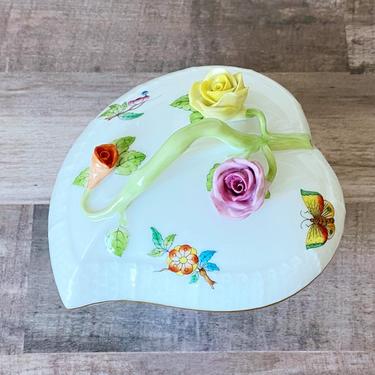 Herend porcelain box / Heart shaped trinket box / Floral jewelry box Queen Victoria Flowers & Butterflies / Beautiful gift for her 