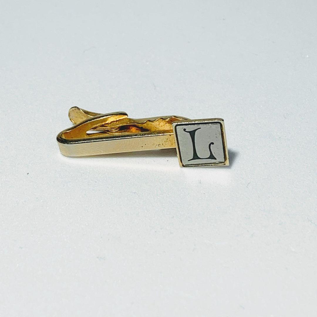 Hickok Two Tone Letter Initial R Vintage Tie Clip