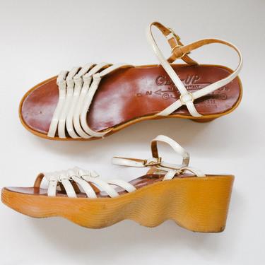 70s rare famolare wavy platform sandals - size 7 
