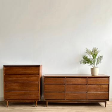 Pair of Vintage Mid Century Dressers