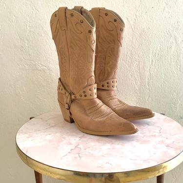 vintage tan leather cowboy boots // harness western boots //  size 7 / 8 