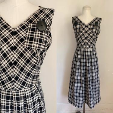 Vintage 1940s Black & White Plaid Corduroy Dress / XS 