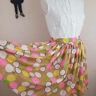 Vintage 1960's Apple Skirt / 70s Novelty Print Skirt L 
