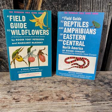 Field Guide of Wildflowers -- Field Guide of Reptiles -- Field Guide Books - Vintage Field Guide Book - Reference Nature Books - Field Guide 