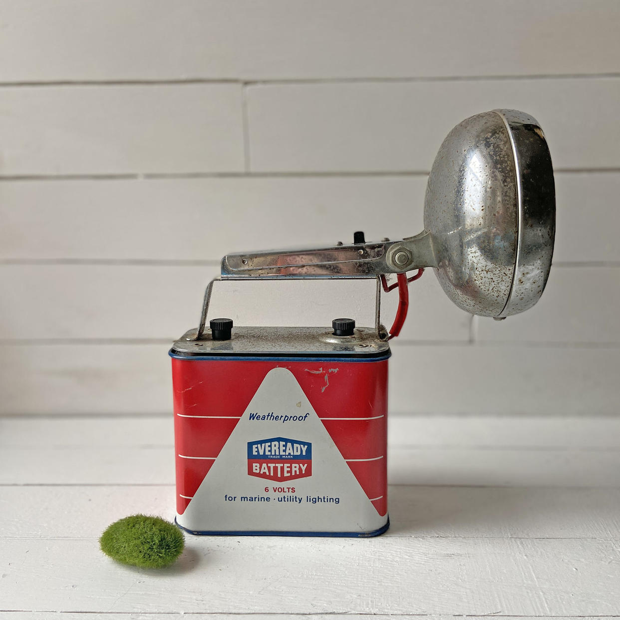 Vintage EVEREADY Battery And Lantern, Flashlight | 6 Volts