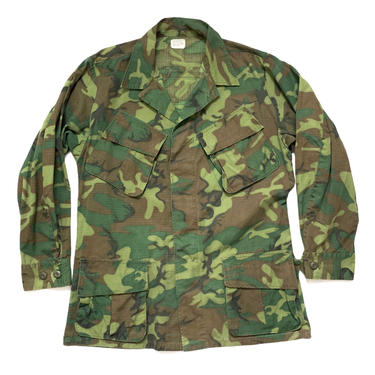 Vintage 1960s Vietnam War ERDL Rip-Stop Camouflage Poplin Shirt / Jacket ~ size M Regular ~ USMC Marine Corps ~ Jungle Coat ~ Stencil ~ 