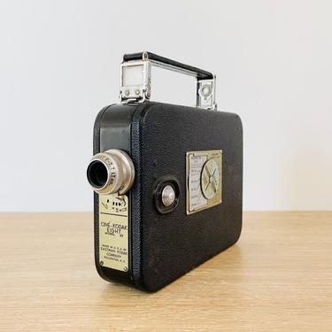 Vintage Cine-Kodak Eight Model 25 8mm Video Camera by Eastman Kodak 