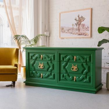 Kelly Green Dresser By Thomasville | Sunbeam Vintage - Highland Park - Los  Angeles, CA | ATTIC