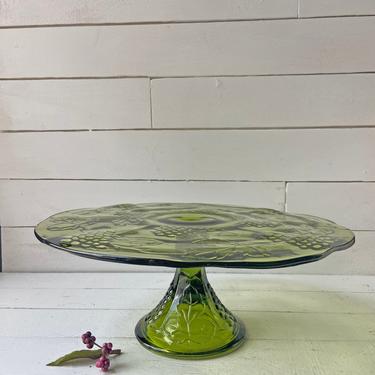 Vintage L.E. Smith Green Glass Cake Stand, 12&quot; In Diameter // Farmhouse, Rustic Cake Stand, Pastry Stand For Holiday, Birthday, Wedding Cake 