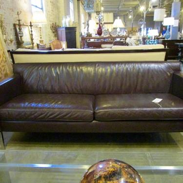 Theater sofa 2024 dwr