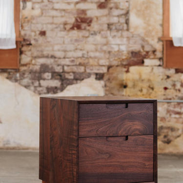Modern 2 Drawer Nightstand 