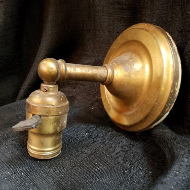 Simple Craftsman Brass Sconce. Turn Key. 4.5 x 4.5
