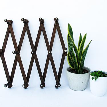 Large accordion peg rack sale