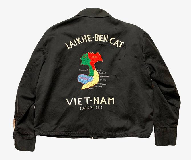 Vintage 1960s Vietnam War Souvenir Jacket ~ M to L (Short