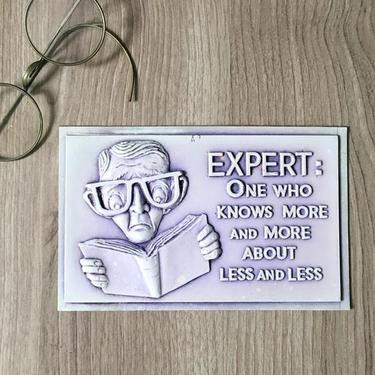 Expert: One who knows... kitsch postcard - Postplax by Eden Plastics Corp - 1958 molded plastic postcard 