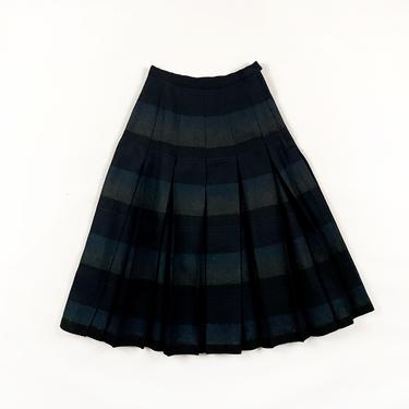 60s Wool Box Pleat Circle Skirt / Reversible / Striped / Solid Black / 50s / Metal Zipper / Tea Length / Small / 24 Waist / Winter / S / 