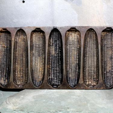 Antique Corn Bread Mold - Cast Iron Bread Pan - Unmarked Heavy Pan - Corn Cob Pattern | FREE SHIPPING 