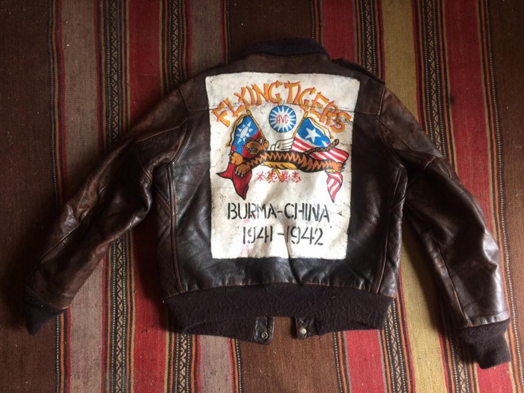 Incredible Hand Painted Flying Tigers Commemorative Leather Flight Bomber  Jacket