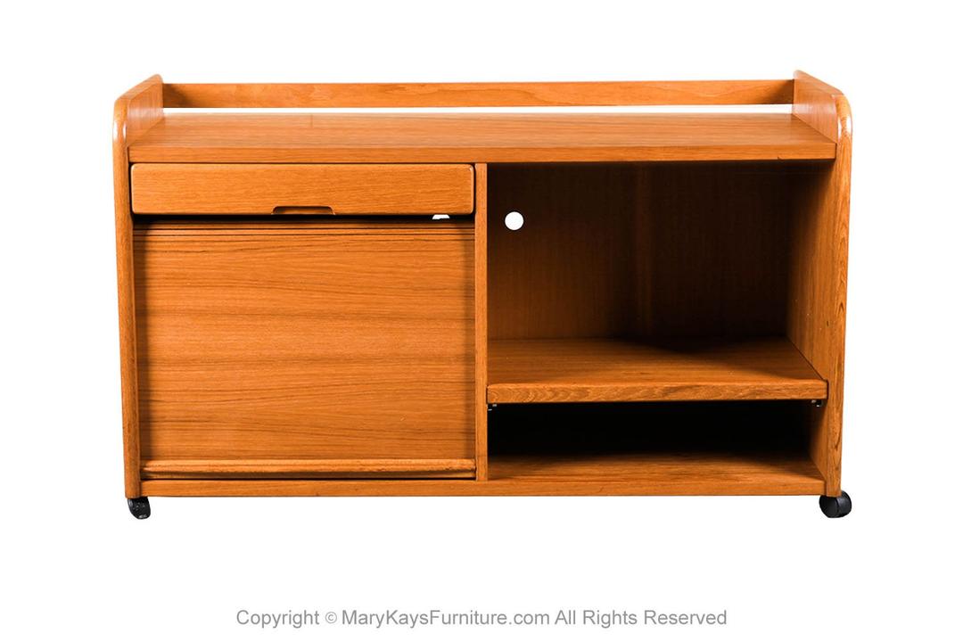 Bornholm Mobelfabrik Mid Century Mobile Teak Stereo Mary Kay