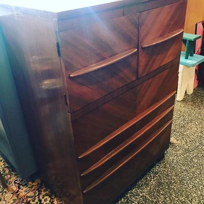 1940s Chest Of Drawers With Cabinet Upper Shelves From Miss Pixies