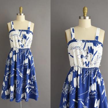 vintage 1980s dress | Joan Curtis Abstract Blue & White Cotton Dress | Medium | 80s vintage dress 