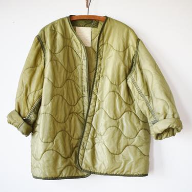 Vintage Military Liner Jacket | 1980s-90s| S/M/L | 3 | 1980s \ 1990s Green Quilted Nylon Lightweight Jacket 