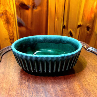 Vintage Hull Pottery Green Drip Glaze Oval Footed Planter F39 