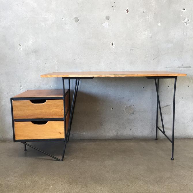 Mid Century Desk With Side Drawers By Vista Of California From