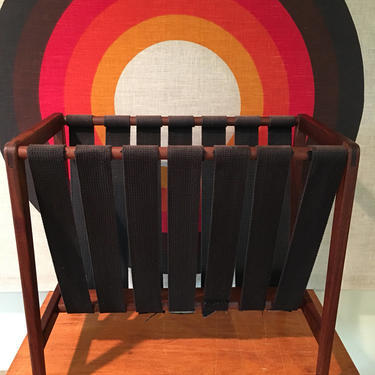 Mid Century Modern Arthur Umanoff Style Magazine Rack, Danish Modern Magazine Rack, Book Holder, Walnut Magazine Rack with Straps 