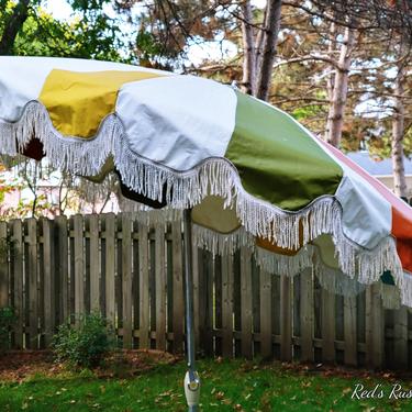 Groovy Rainbow and White Fringed Finkle Patio Umbrella 