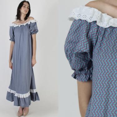 Blue Tiny Heart Print Prairie Dress / Womens German Inspired Country Maxi / Homemade Vintage 70s Americana Chore Work Dress 