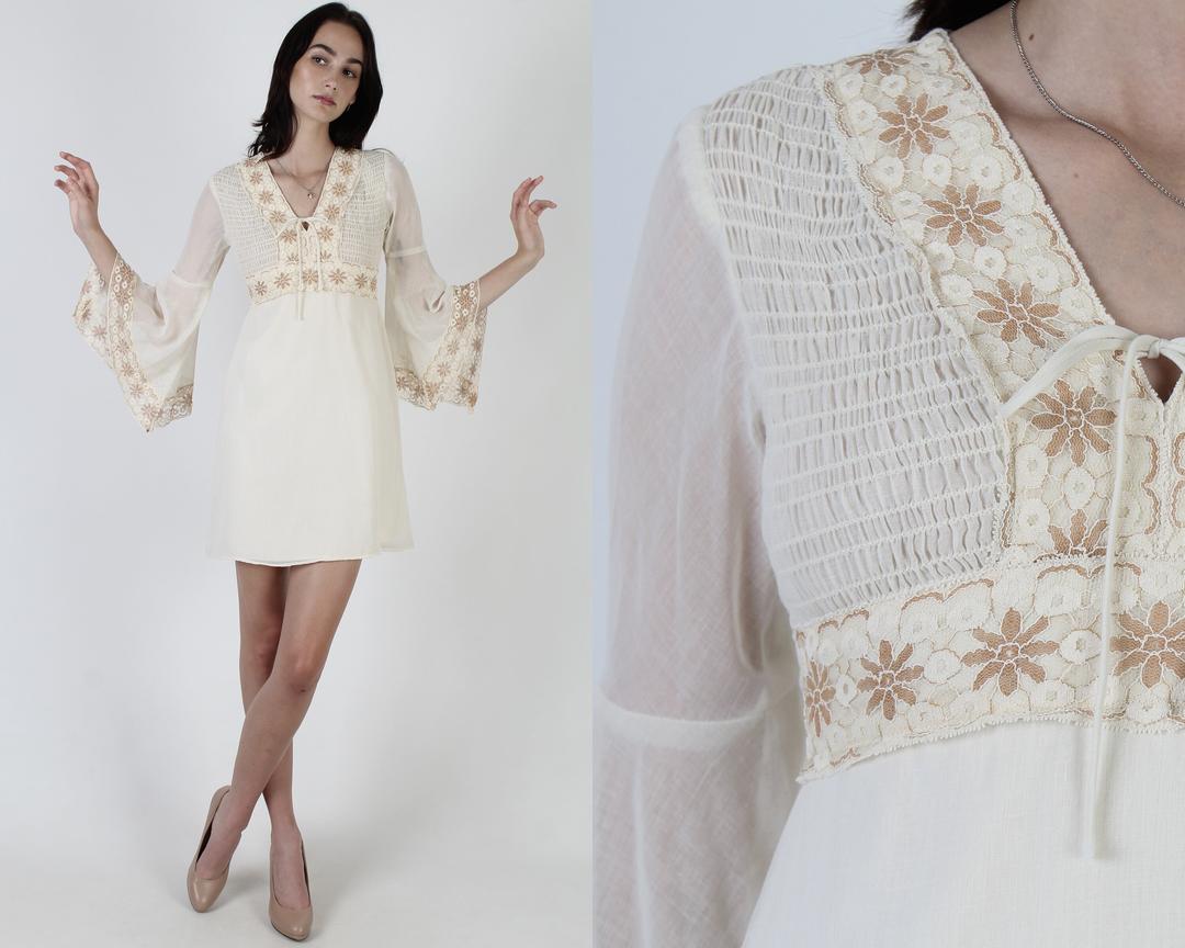 CROCHET LACE ANGEL WING DRESS (LIGHT BLUE x WHITE) – MAJOH